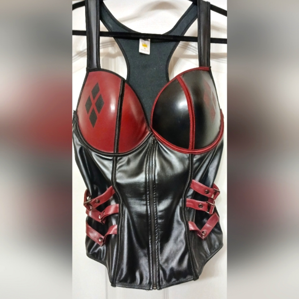 Harley Quinn DC comic Black & Red Faux Leather Corset & Skirt Set XL - Picture 2 of 14